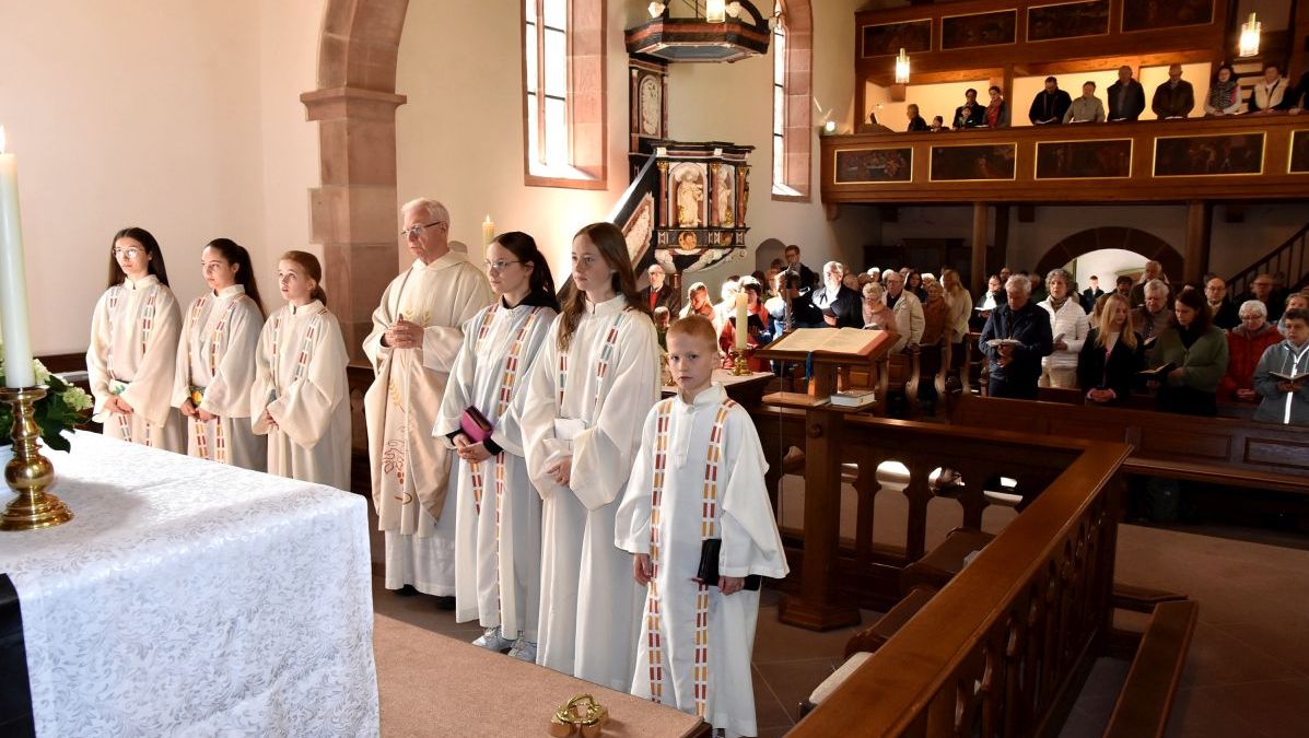 Prof. Dr. Gerhard Stanke bei der Eröffnung des Wallfahrtsjahres 2025 am Gehilfersberg