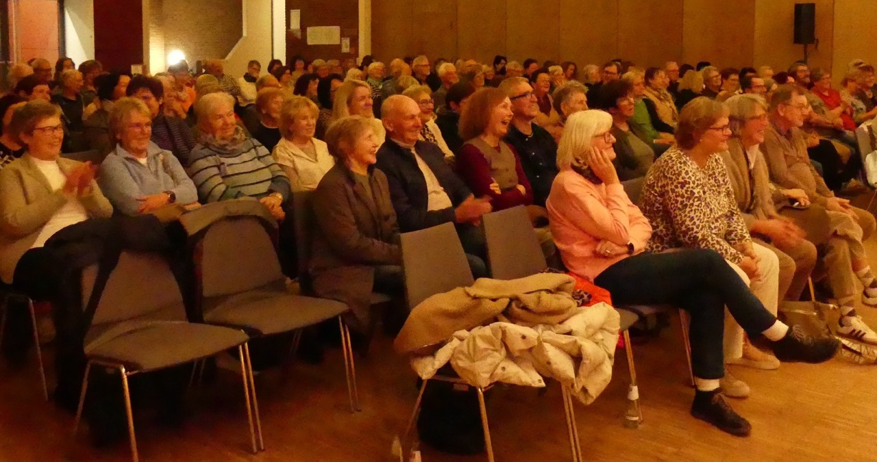 Lesung mit Dr. Sauer, Bücherei Eiterfeld