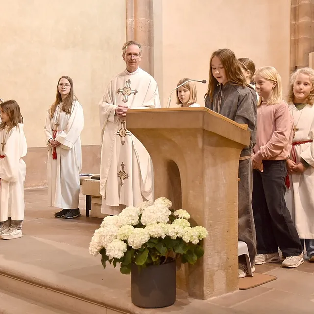 Familiengottesdienst mit Fahrzeugsegnung