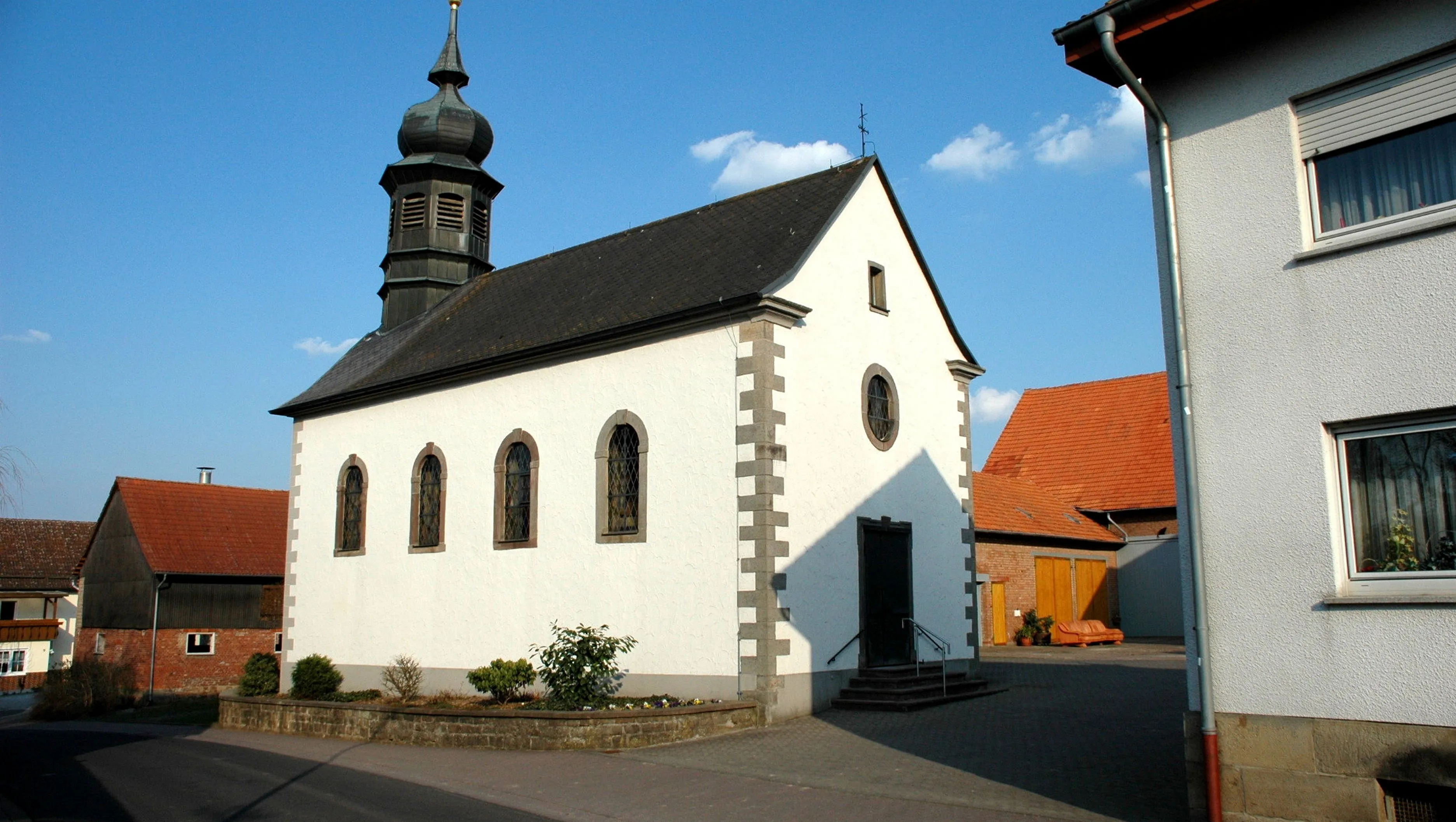 Aussenansicht Kirche Kreuzerhöhung in Körnbach