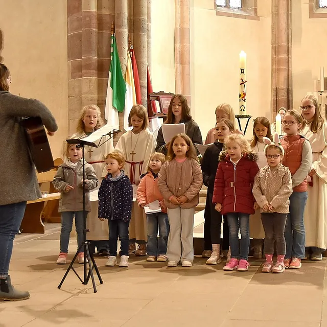 Familiengottesdienst mit Fahrzeugsegnung
