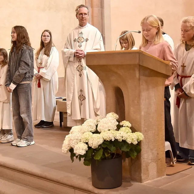 Familiengottesdienst mit Fahrzeugsegnung